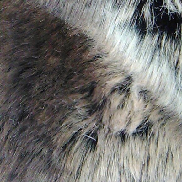 Outdoor Edition by Parkhurst Faux Fur Vest - Picture 9 of 10